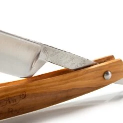 Mastro Livi Olive Wood Straight Razor & Case 24 Mastro Livi Olive Wood Straight Razor & Case -Classic Shaving A93A0143
