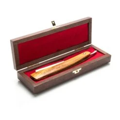 Mastro Livi Olive Wood Straight Razor & Case 16 Mastro Livi Olive Wood Straight Razor & Case -Classic Shaving A93A0144