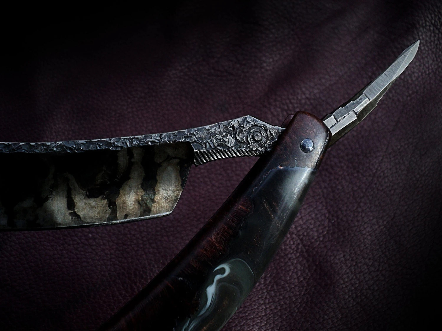 Dylan Farnham Custom Straight Razor "Fractured Stone" 17 Dylan Farnham Custom Straight Razor "Fractured Stone" - Image 15