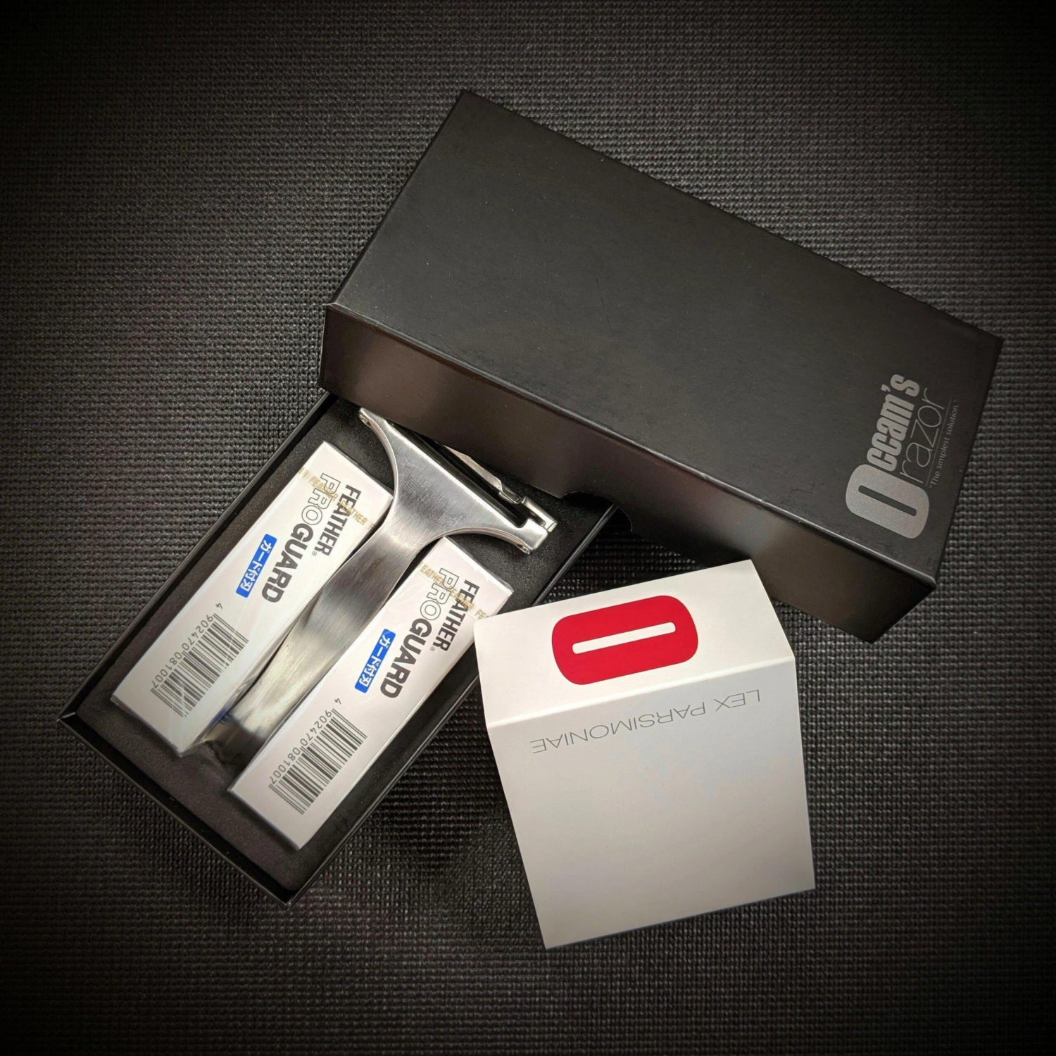 The HIRAM Commander Razor - By Occam's Razor 3 The HIRAM Commander Razor - By Occam's Razor