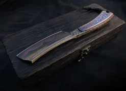 Dylan Farnham Timascus Handle Custom Kamisori Razor -Classic Shaving IMG 4423 scaled