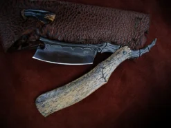 Dylan Farnham Fossil Wal - Rus Bone Handle Custom Straight Razor