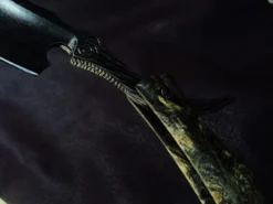 Dylan Farnham Custom Straight Razor With Damscus Inlay And Burl Wood Scales -Classic Shaving dylan farnham custom straight razor with damscus inlay and burl wood scales 16 scaled