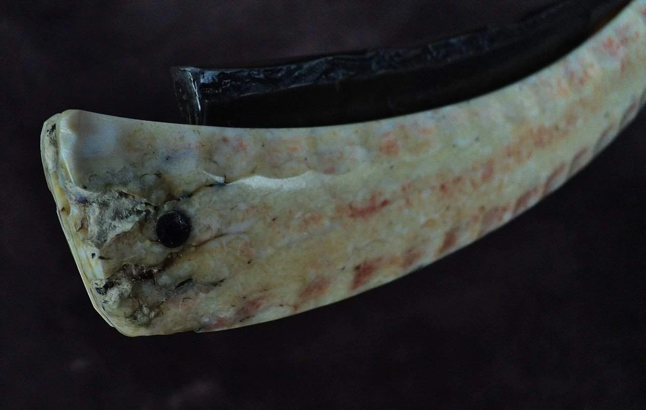 SOLD-Dylan Farnham #65 Straight Razor W/ Sheath 4 SOLD-Dylan Farnham #65 Straight Razor W/ Sheath - Image 2