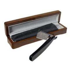 SOLD-Dylan Farnham #78 All Hallows Eve 7/8 Straight Razor W/ Silicone Sheath & Gift Box -Classic Shaving sold dylan farnham 78 all hallows eve 78 straight razor w silicone sheath gift box 5